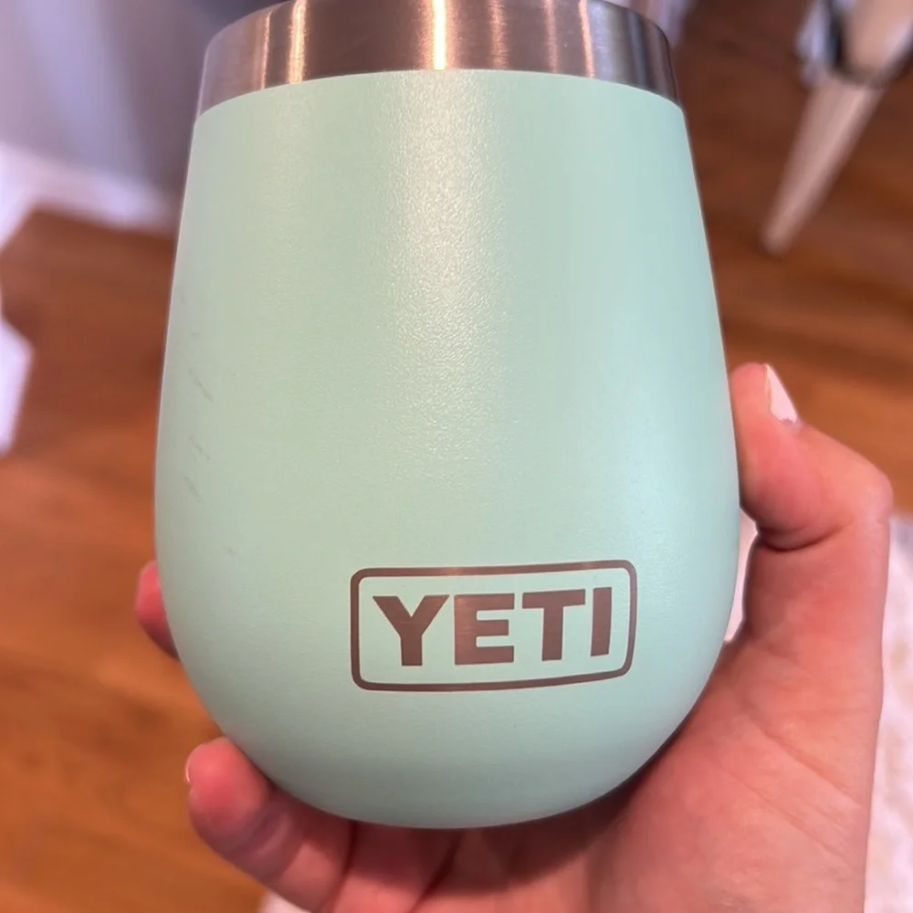 Yeti Seafoam Wine Cooler - Picture 3 of 5